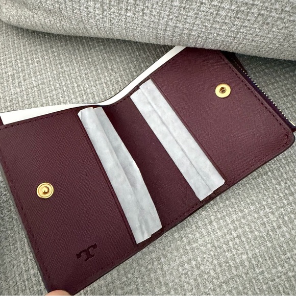 Tory Burch Mini Wallet - Picture 13 of 16